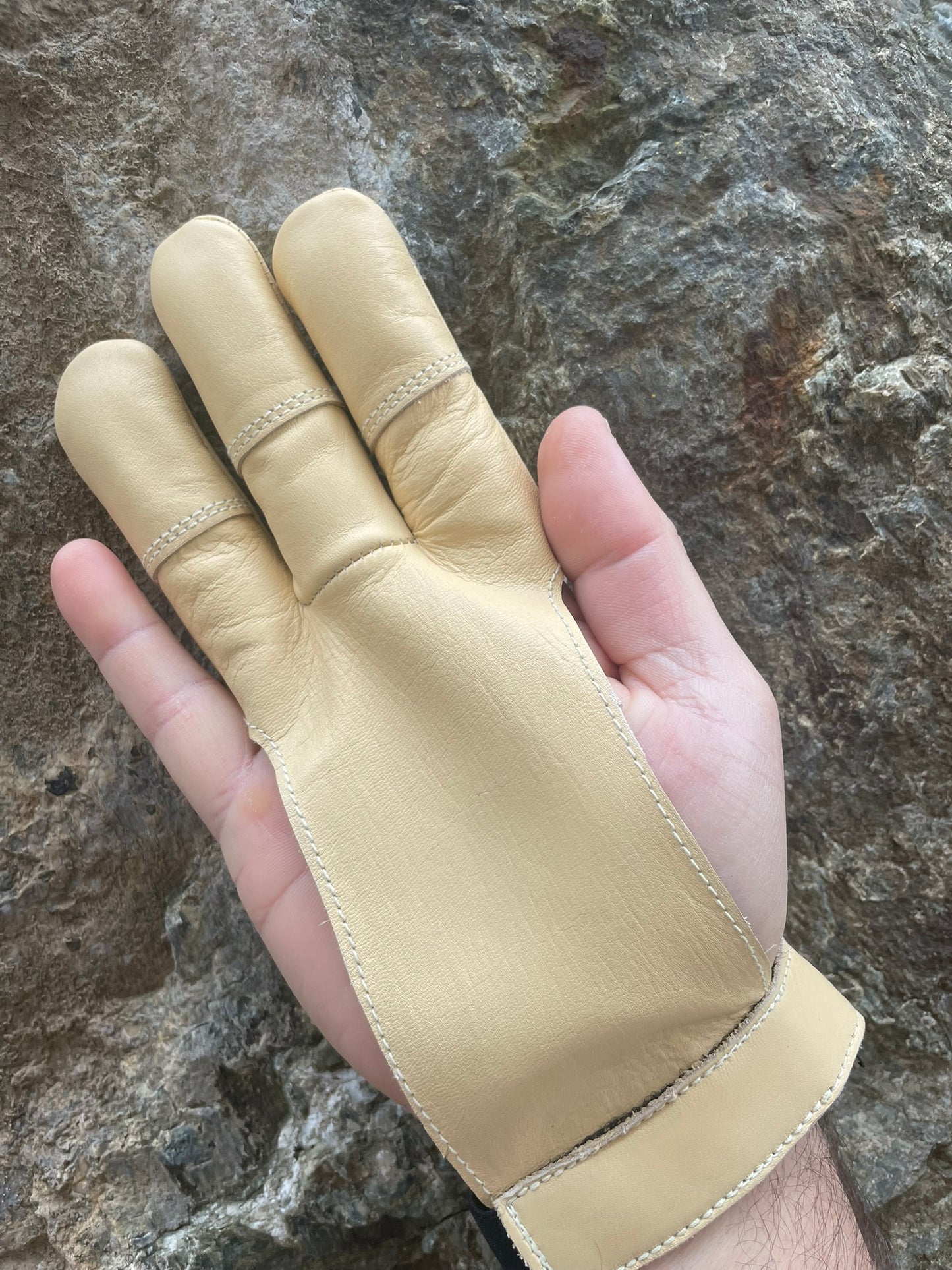 Schießhandschuh aus feinem Känguruleder